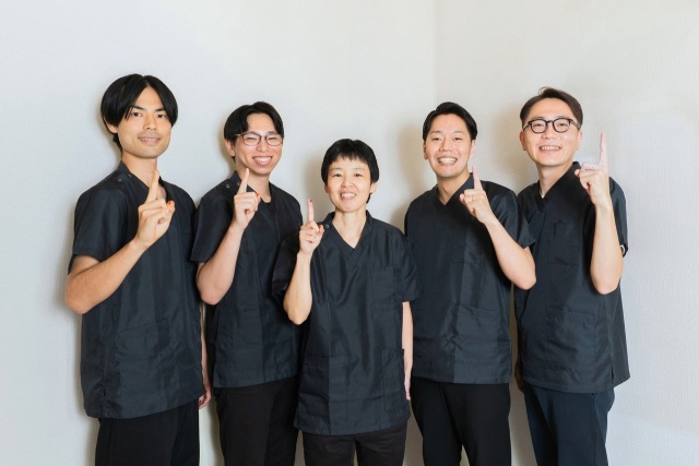 スタッフ集合写真